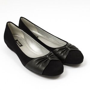 ECCO‎ Black Suede Leather Bow Ballet Flats Comfy Classic Dressy 37